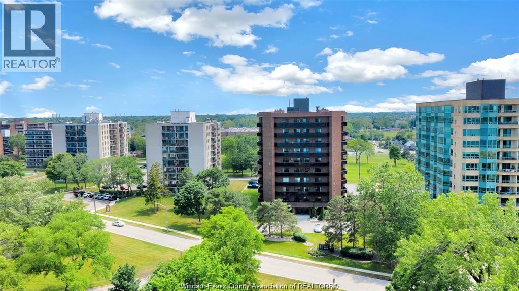 3663 Riverside Drive East Unit# 203, Windsor, Ontario  N8Y 4V3 - Photo 8 - 25028962