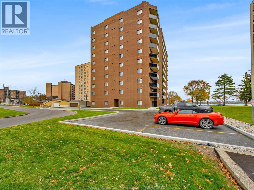 3663 Riverside Drive East Unit# 203, Windsor, Ontario  N8Y 4V3 - Photo 9 - 25028962