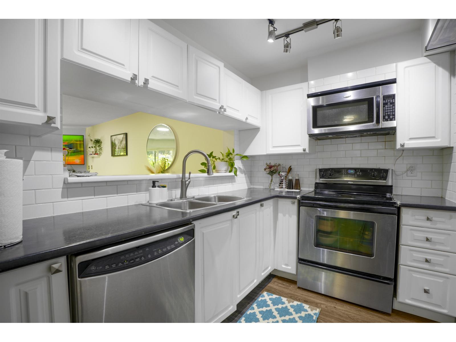 113 16137 83 Avenue, Surrey, British Columbia  V3S 8S7 - Photo 6 - R3067591