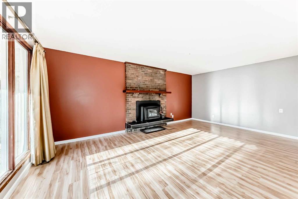 32276 Highway 2 A, Rural Mountain View County, Alberta  T4H 4M3 - Photo 10 - A2260599