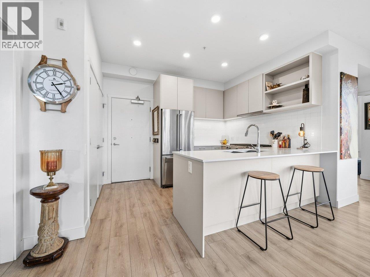 613 735 Anskar Court, Coquitlam, British Columbia  V3J 0L7 - Photo 8 - R3067786