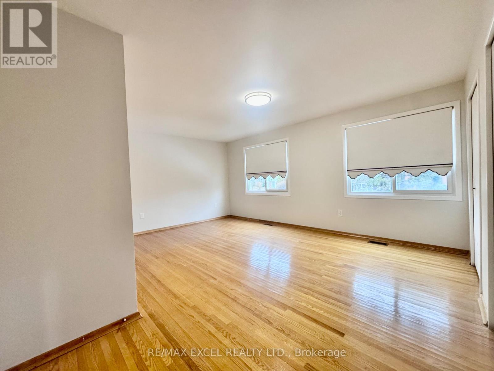 Upper - 63 Hornshill Drive, Toronto, Ontario  M1S 3J3 - Photo 22 - E12432627