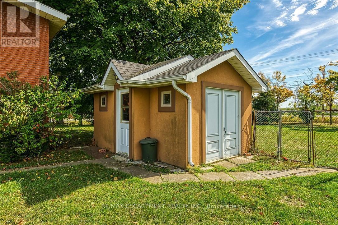 5 Third Road E, Hamilton, Ontario  L8J 3J5 - Photo 47 - X12551488