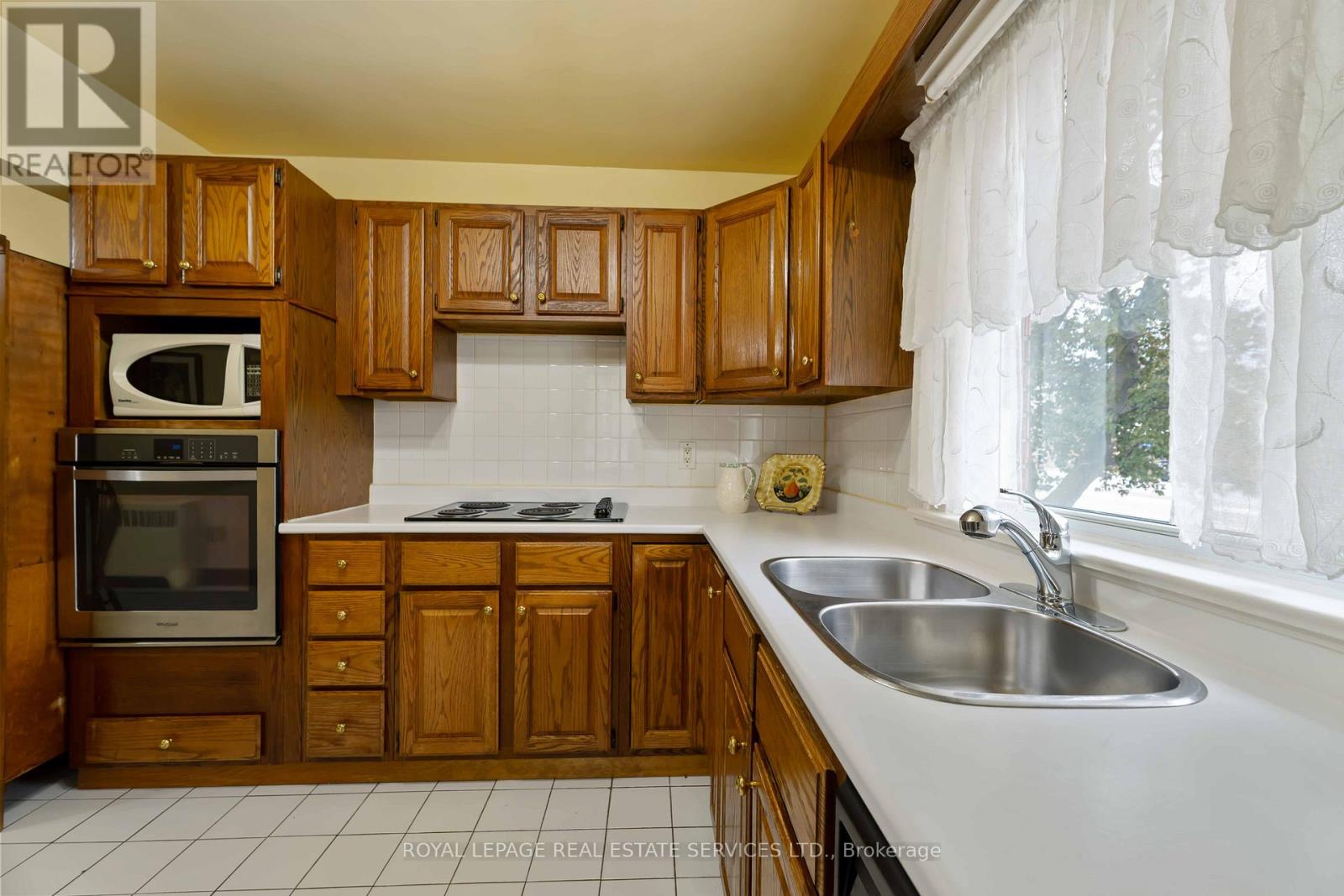 3835 Main Street, Niagara Falls, Ontario  L2G 6B4 - Photo 16 - X12551498