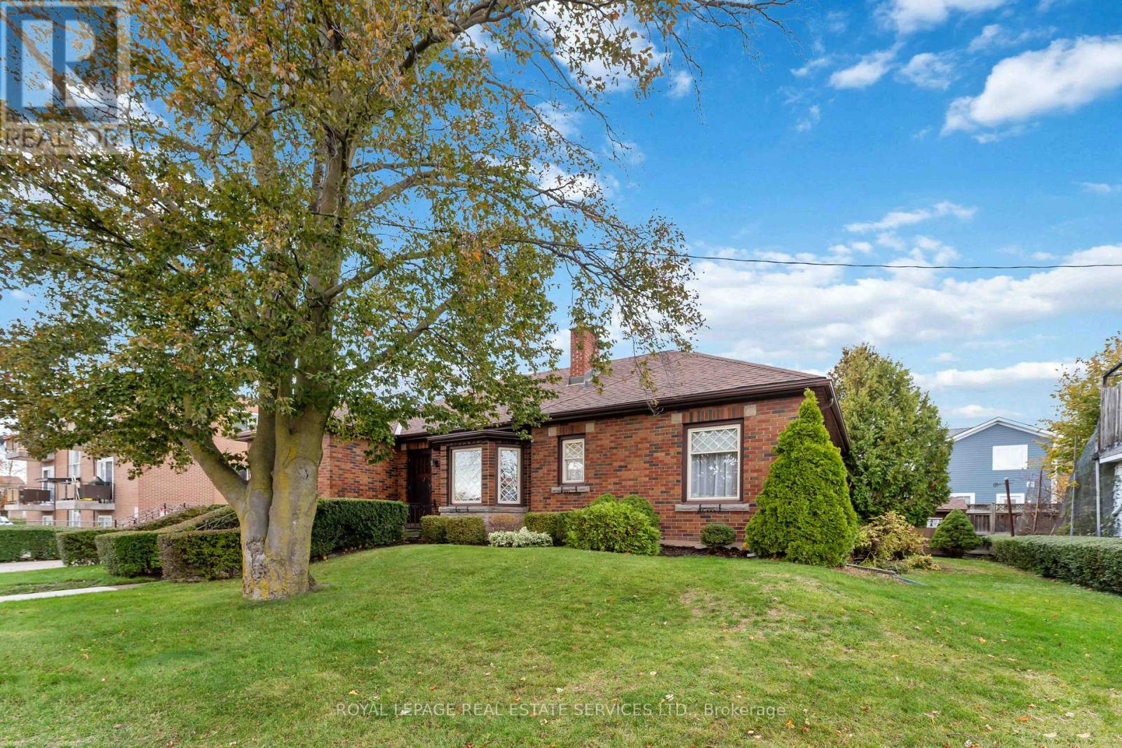 3835 Main Street, Niagara Falls, Ontario  L2G 6B4 - Photo 3 - X12551498