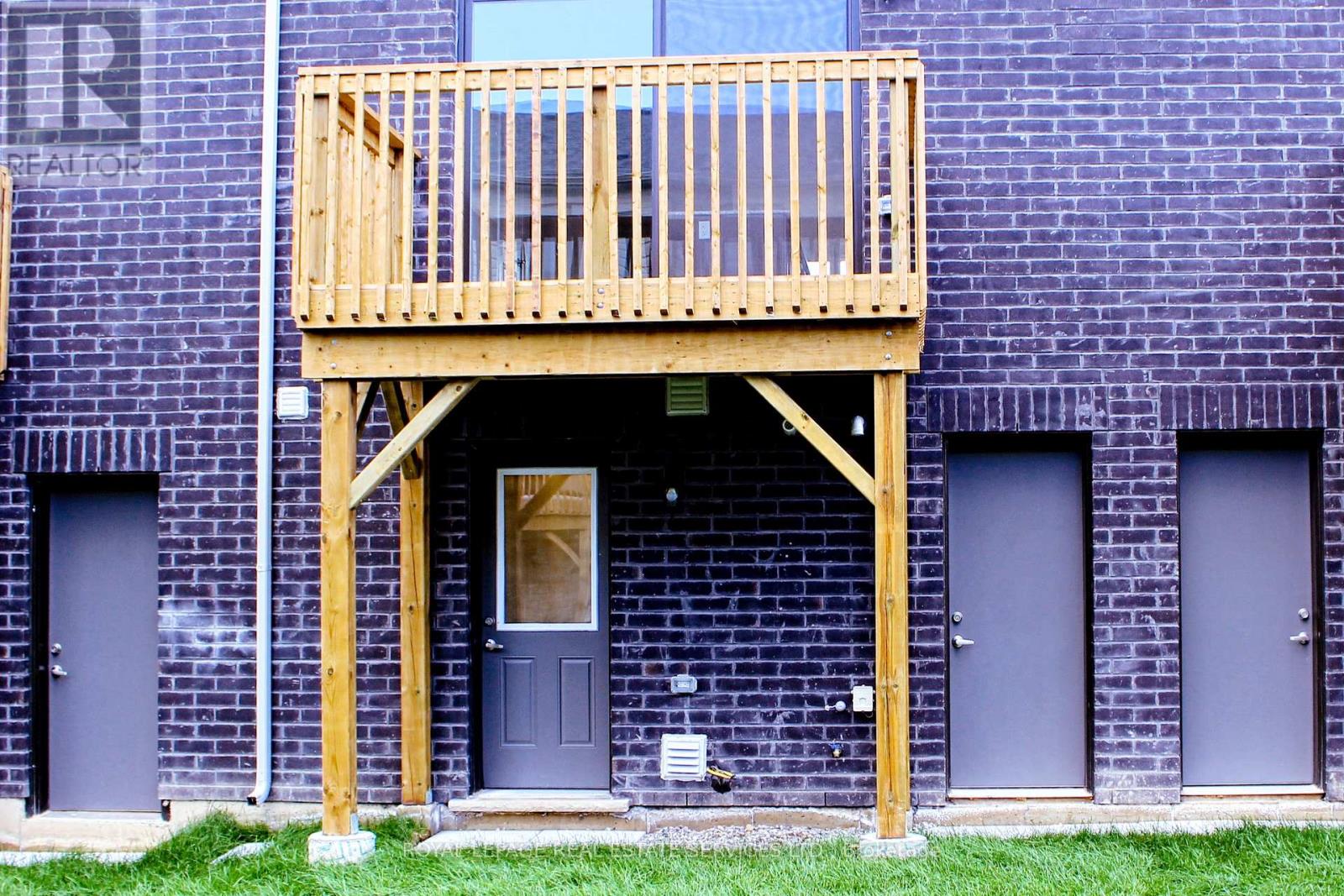 29 Greig Street, Brantford, Ontario N3T 0Y5 - Photo 48 - X12551654