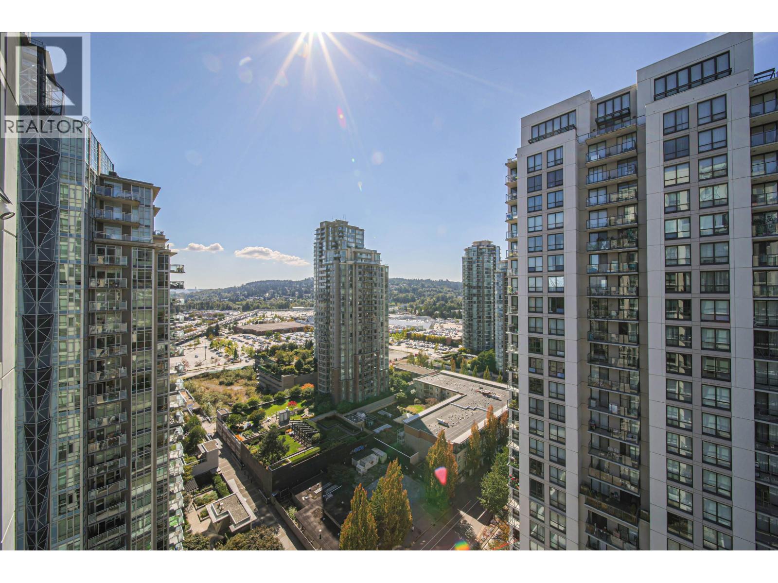 2207 3007 Glen Drive, Coquitlam, British Columbia  V3B 0L8 - Photo 25 - R3067802