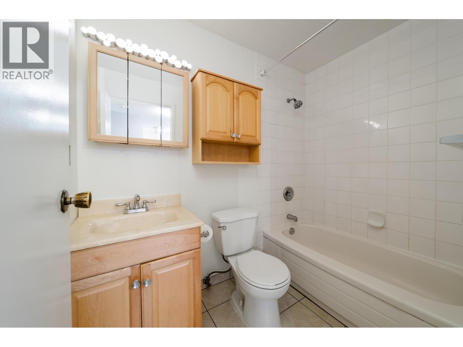 311 1040 Pacific Street, Vancouver, British Columbia  V6E 4C1 - Photo 9 - R3067809