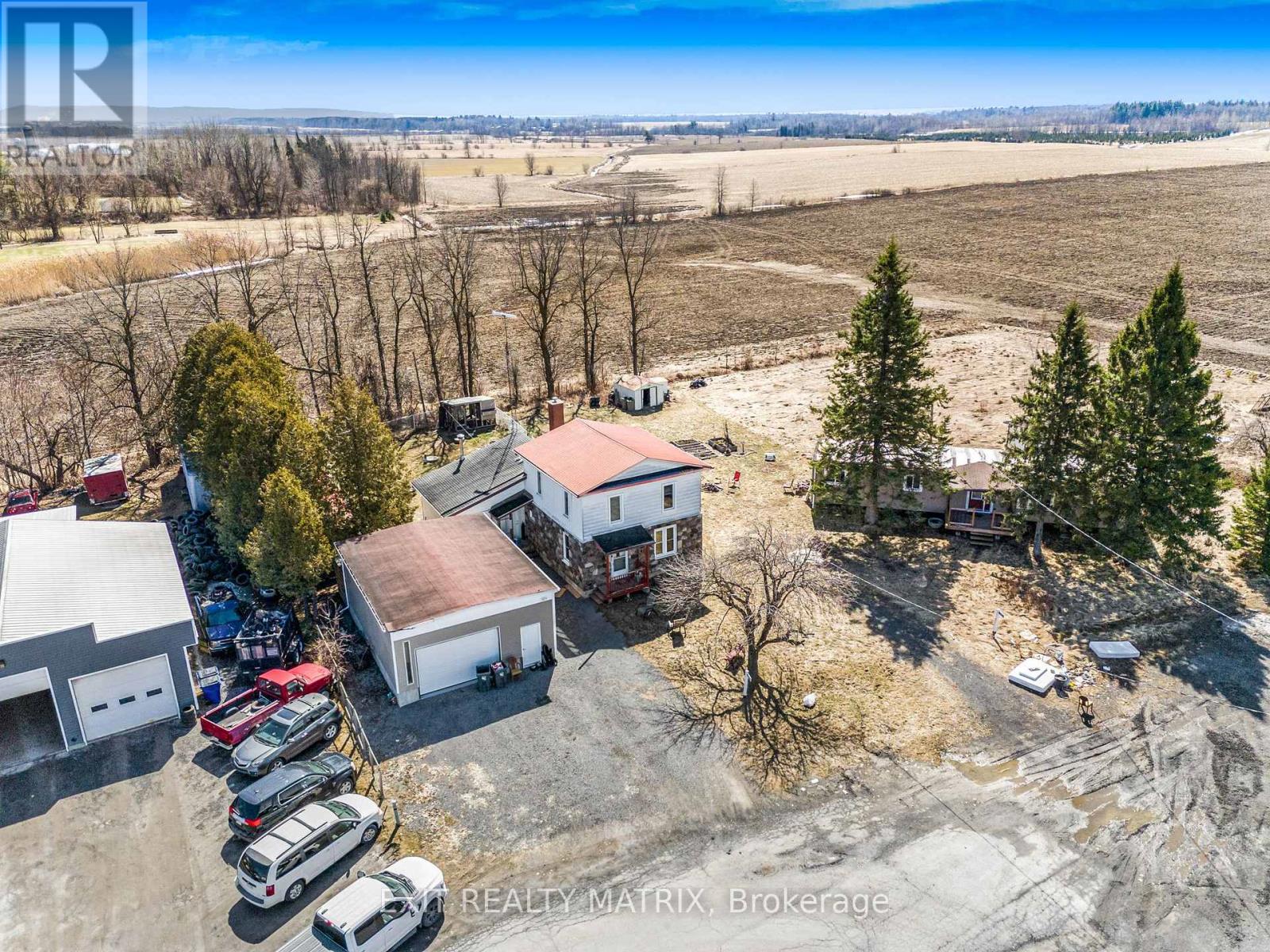 5095 5105 Fatima Street, East Hawkesbury, Ontario K0B 1P0 - Photo 6 - X12383220