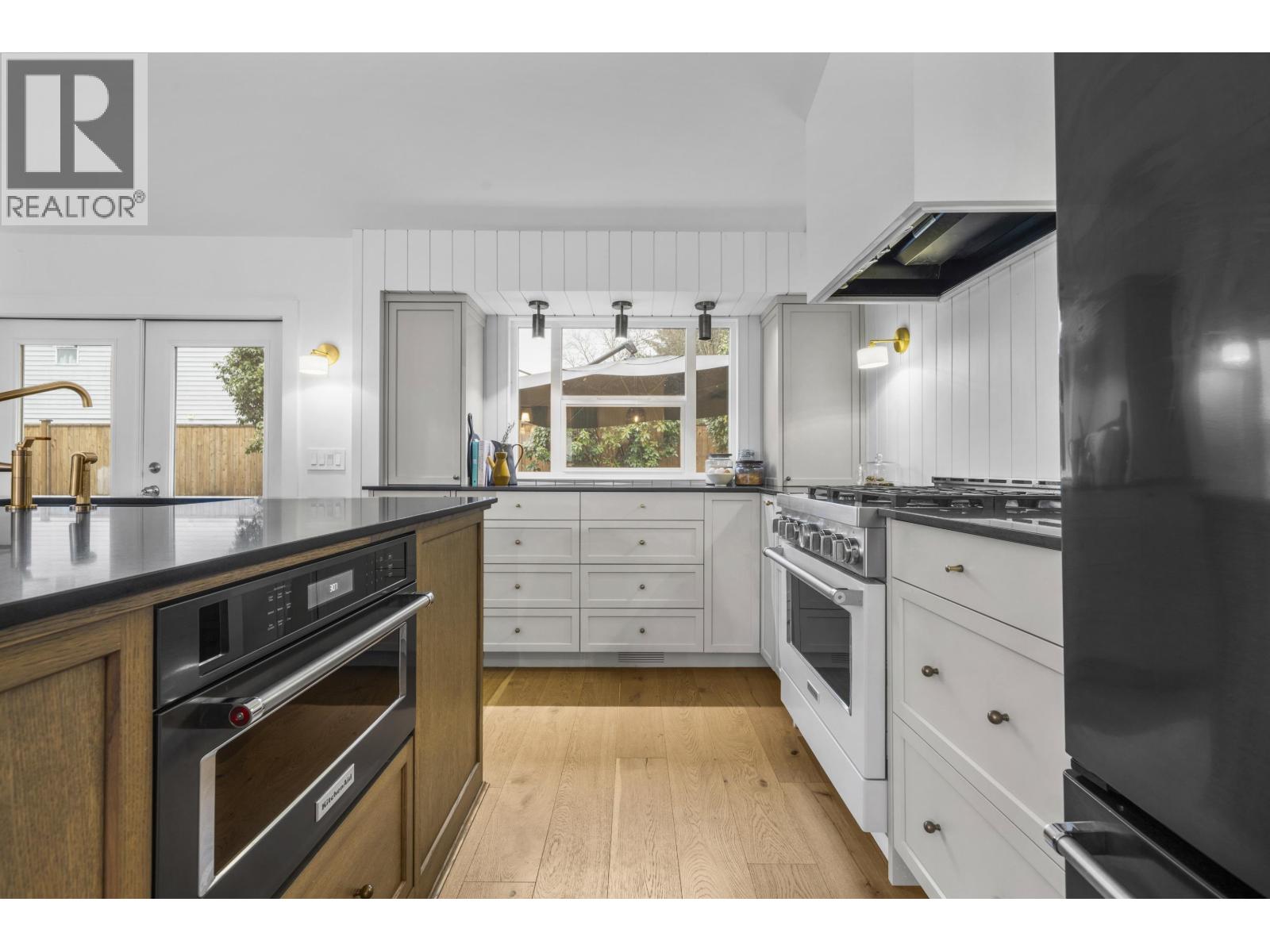 12432 Edge Street, Maple Ridge, British Columbia  V2X 0B3 - Photo 11 - R3067815