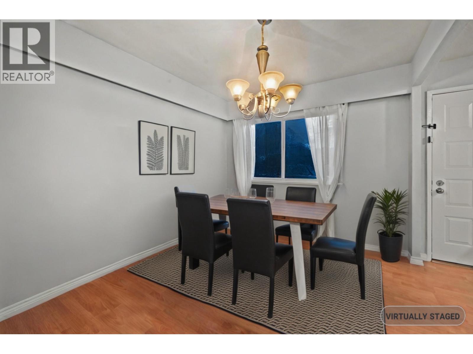 3949 Sefton Street, Port Coquitlam, British Columbia  V3B 3S2 - Photo 2 - R3067830