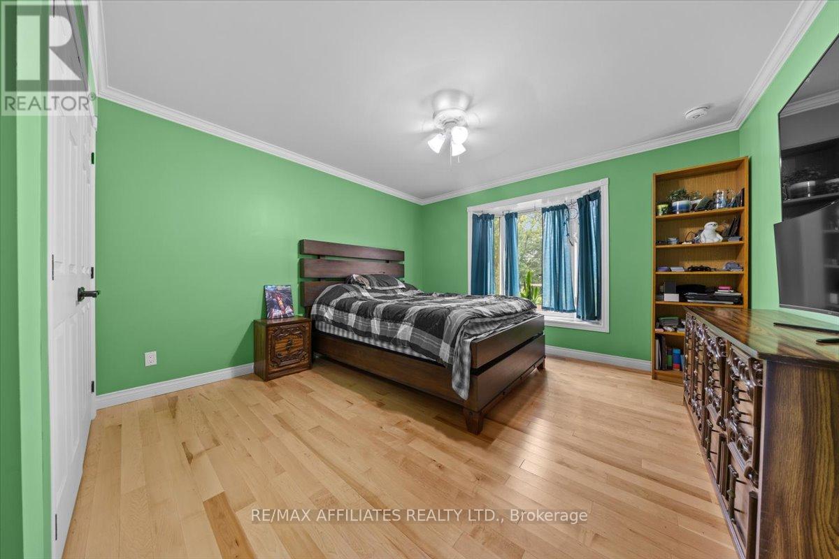 3 Longtin Street, Clarence-Rockland, Ontario  K0A 1E0 - Photo 18 - X12439949