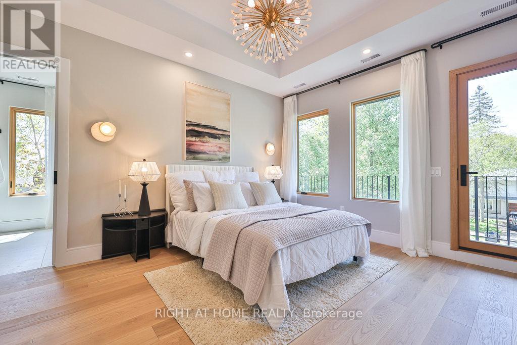 920 Calder Road, Mississauga, Ontario L5J 2N7 - Photo 26 - W12382615