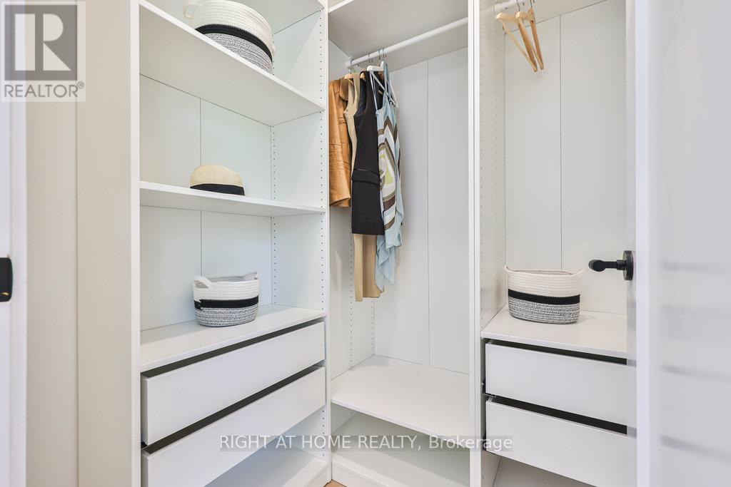 920 Calder Road, Mississauga, Ontario L5J 2N7 - Photo 39 - W12382615