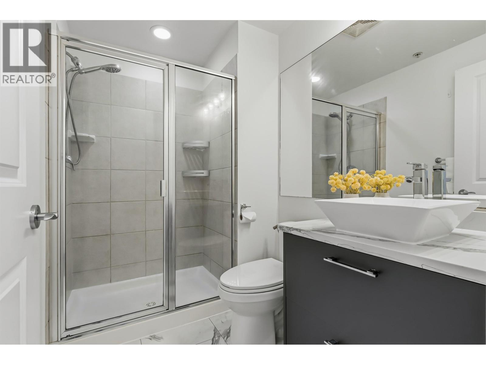 1701 15 E Royal Avenue, New Westminster, British Columbia  V3L 0A9 - Photo 17 - R3064729