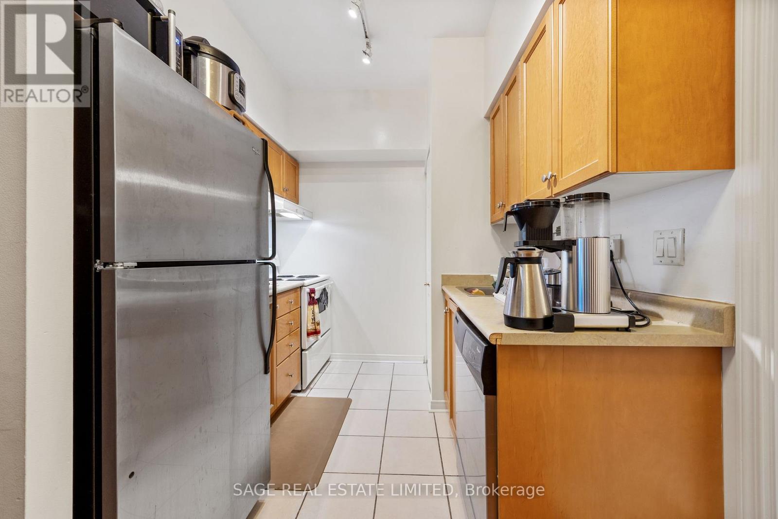 702 - 115 Richmond Street E, Toronto, Ontario  M5C 3H6 - Photo 5 - C12551682