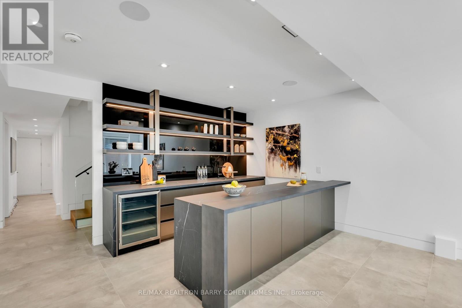 52 Elmsthorpe Avenue, Toronto, Ontario  M5P 2L7 - Photo 32 - C12551700