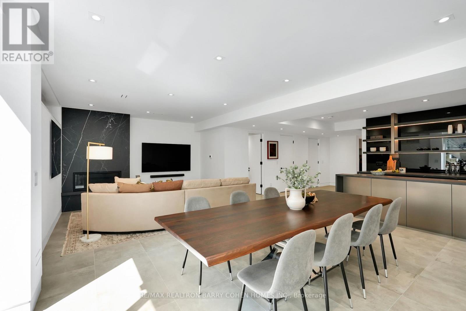 52 Elmsthorpe Avenue, Toronto, Ontario  M5P 2L7 - Photo 33 - C12551700