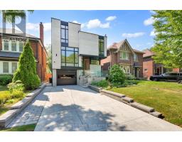 52 ELMSTHORPE AVENUE, Toronto, Ontario