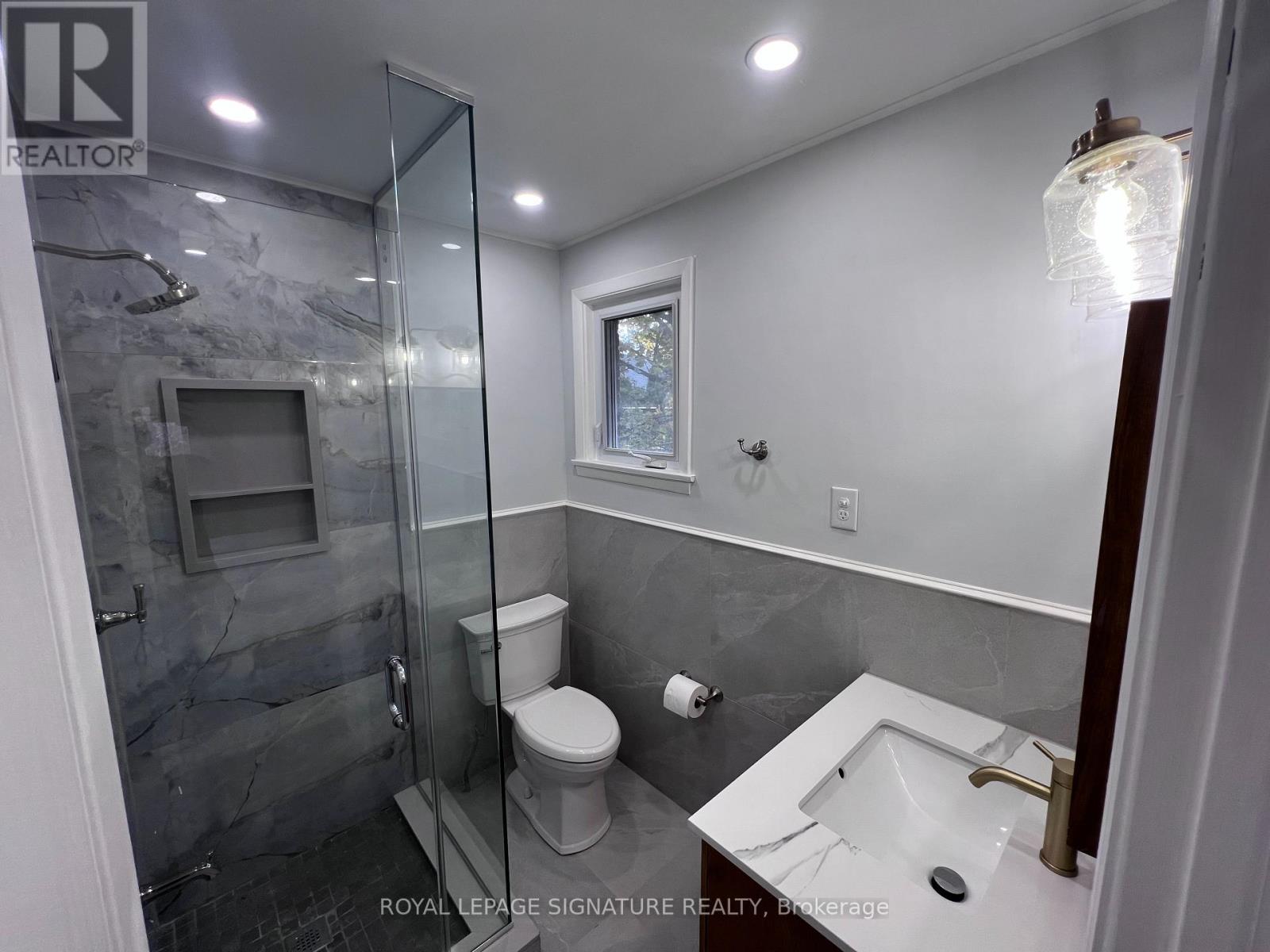 195 Upper Canada Drive, Toronto, Ontario  M2P 1T2 - Photo 17 - C12551706