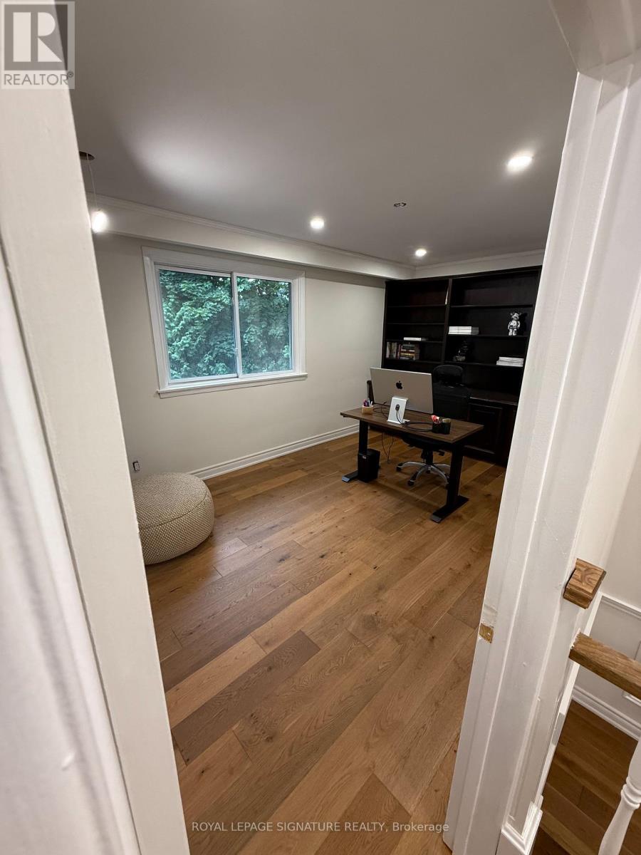 195 Upper Canada Drive, Toronto, Ontario  M2P 1T2 - Photo 24 - C12551706