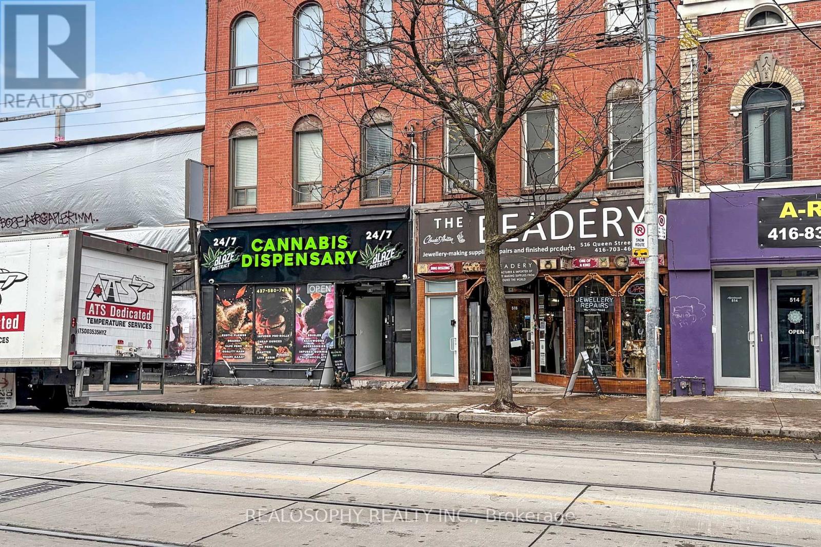 518 Queen Street W, Toronto, Ontario  M5V 2B3 - Photo 1 - C12551728