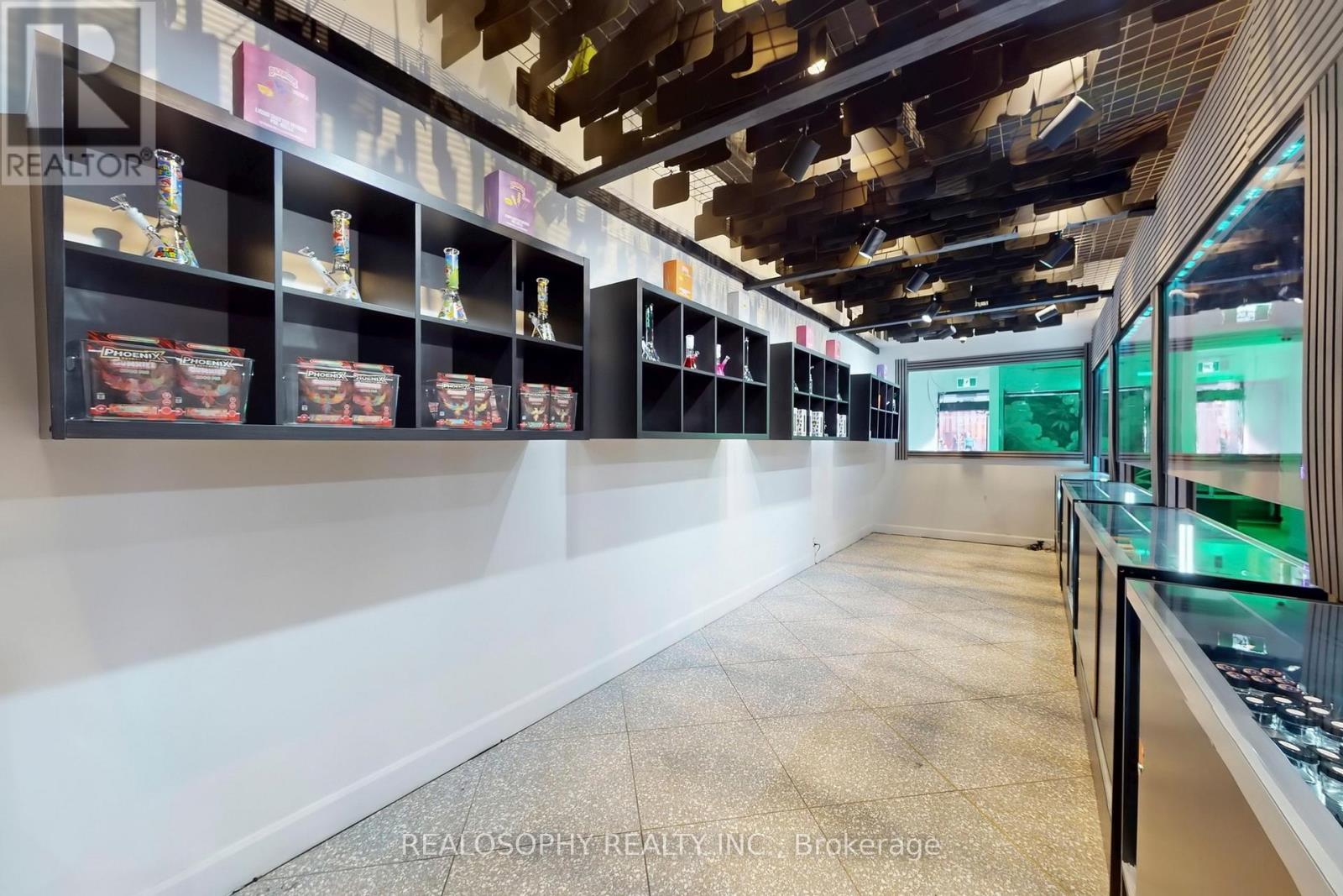 518 Queen Street W, Toronto, Ontario  M5V 2B3 - Photo 17 - C12551728