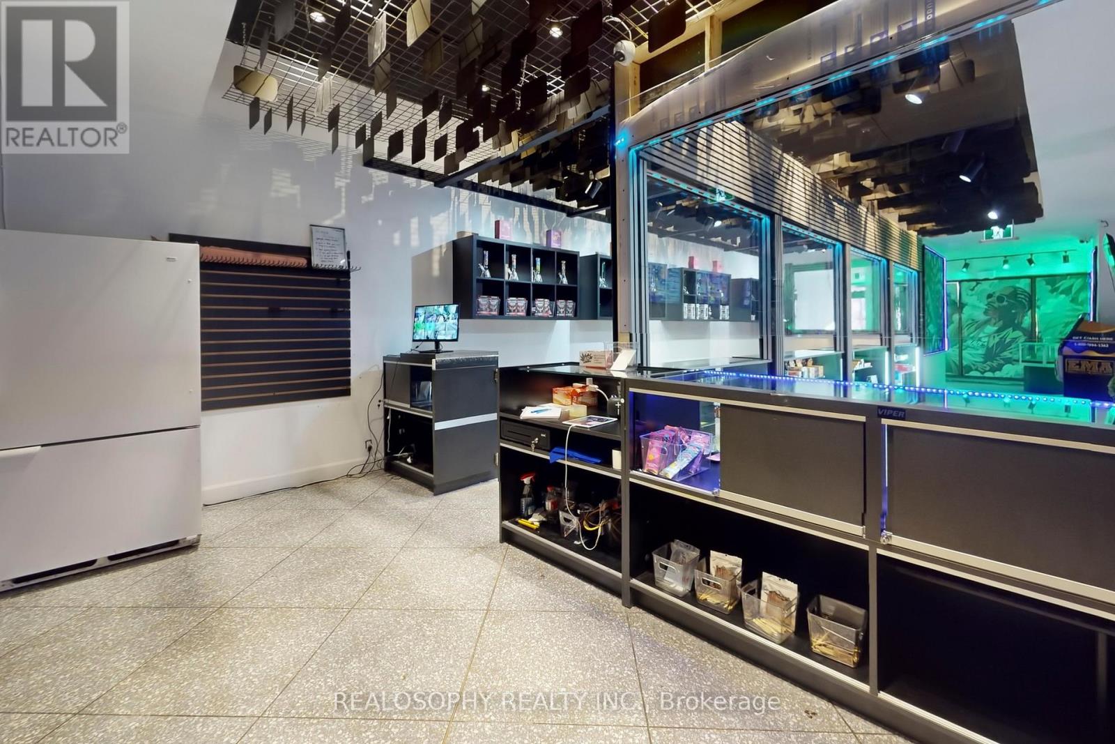 518 Queen Street W, Toronto, Ontario  M5V 2B3 - Photo 20 - C12551728