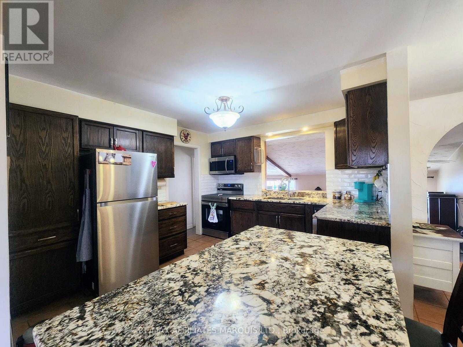 428 Bellevue Crescent, Cornwall, Ontario  K6H 5M9 - Photo 6 - X12551922