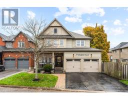 25 Duckfield Crescent, Ajax (South East), Ca
