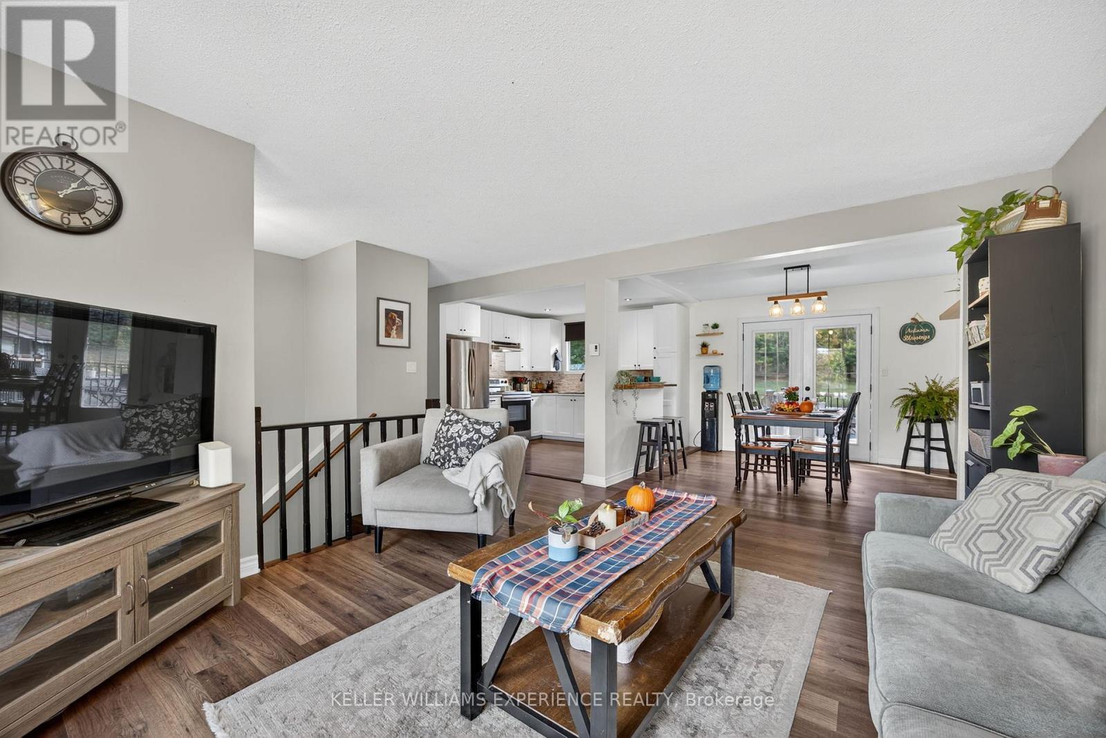 10 Conder Drive, Oro-Medonte, Ontario  L0K 1E0 - Photo 10 - S12551724