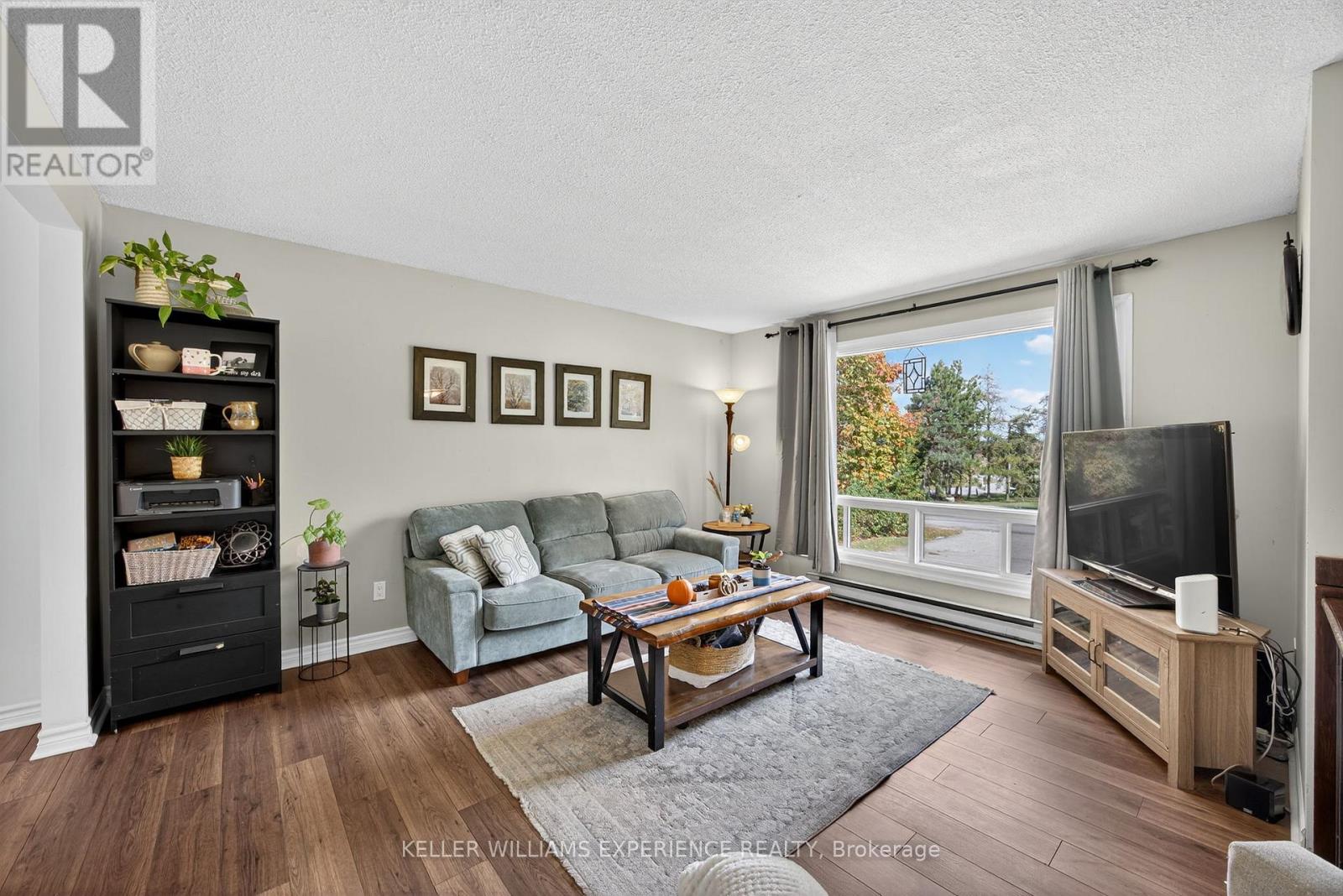 10 Conder Drive, Oro-Medonte, Ontario  L0K 1E0 - Photo 9 - S12551724