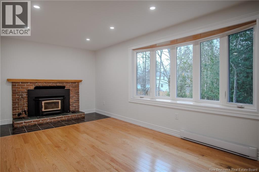 15 Linden Crescent, Rothesay, New Brunswick  E2E 5R8 - Photo 18 - NB129786
