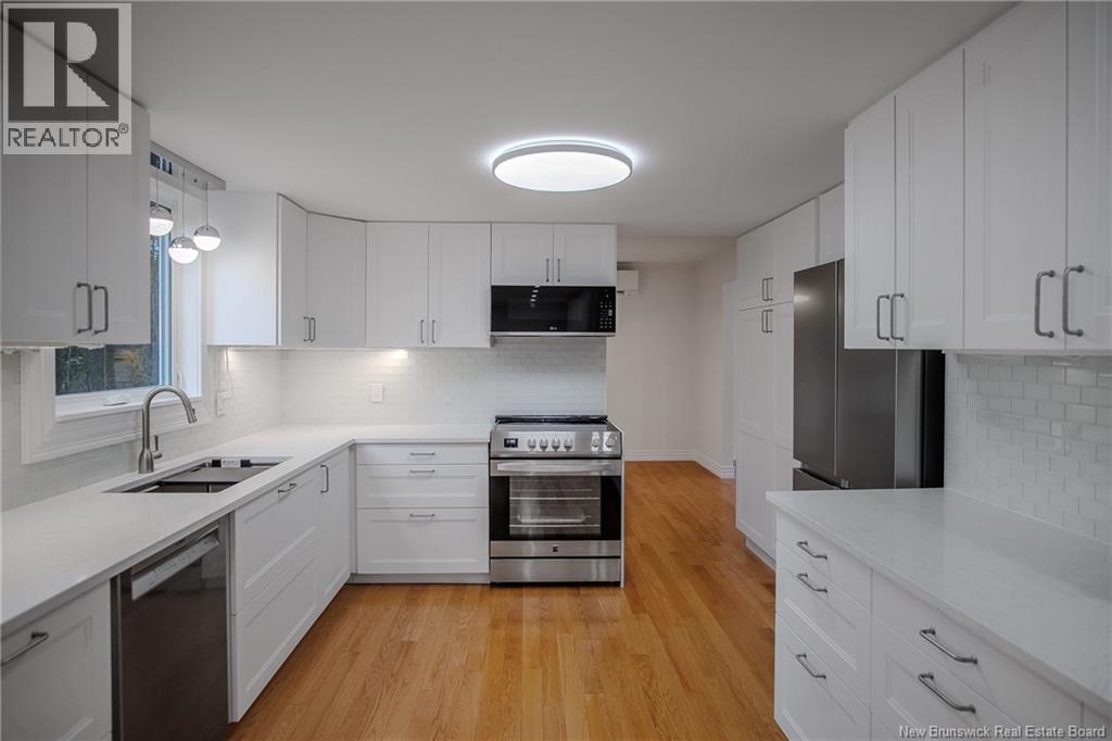 15 Linden Crescent, Rothesay, New Brunswick  E2E 5R8 - Photo 11 - NB129786