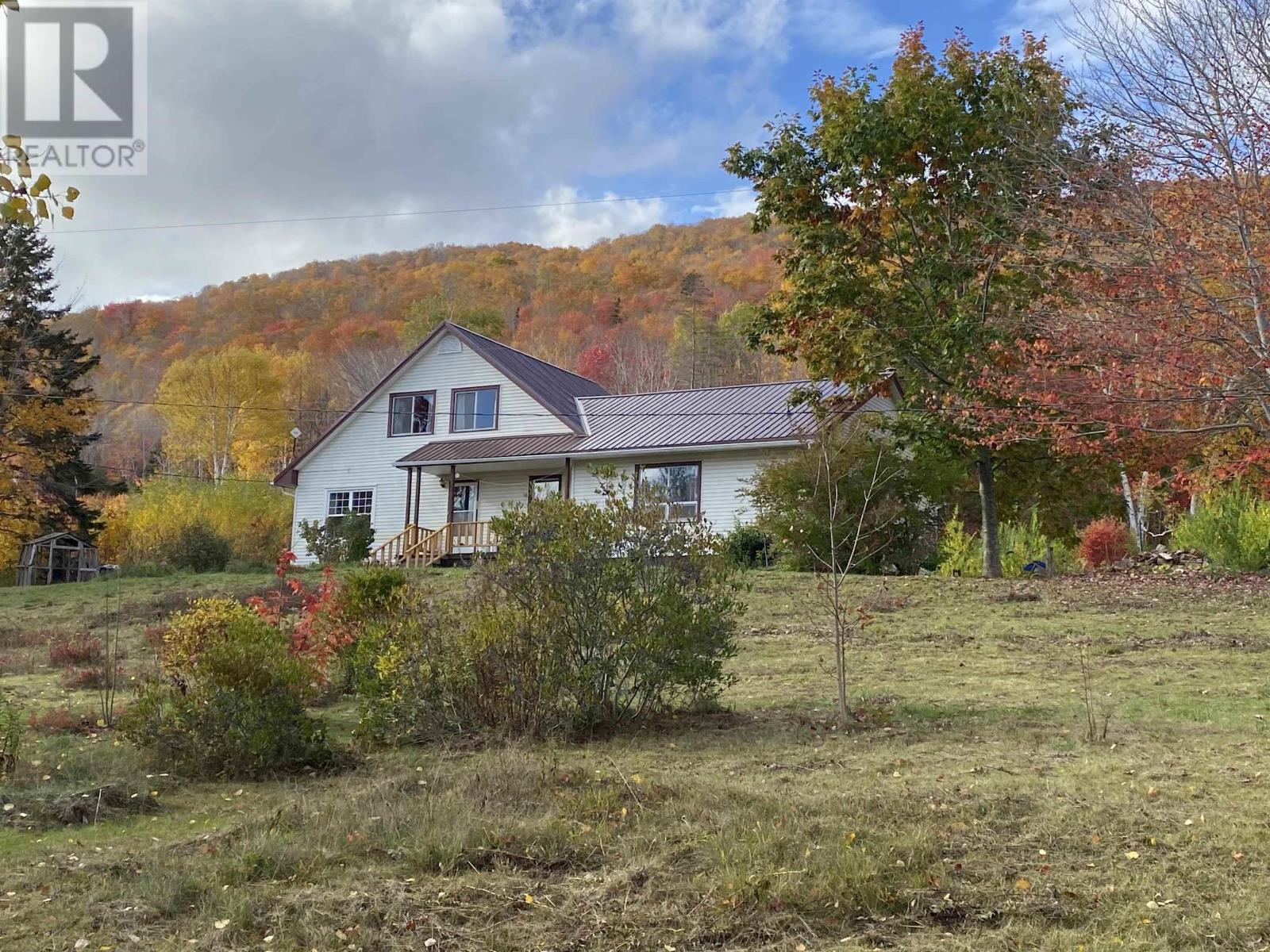 10783 Highway 105, Aberdeen, Nova Scotia  B0E 3M0 - Photo 3 - 202526530