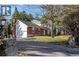 15 Linden Crescent, Rothesay, Ca