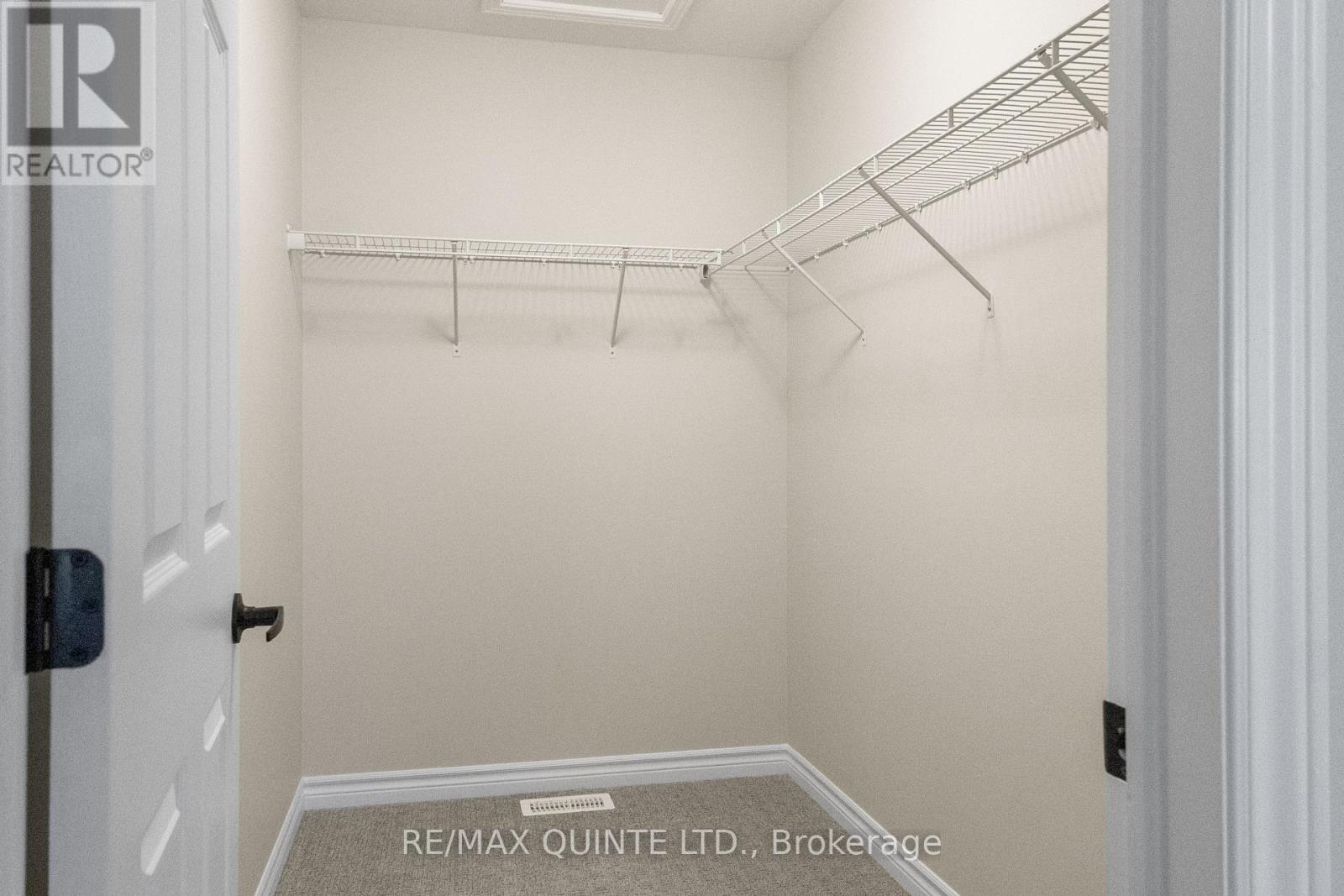 15 Miramichi Street, Belleville, Ontario K8N 0T3 - Photo 28 - X12551870