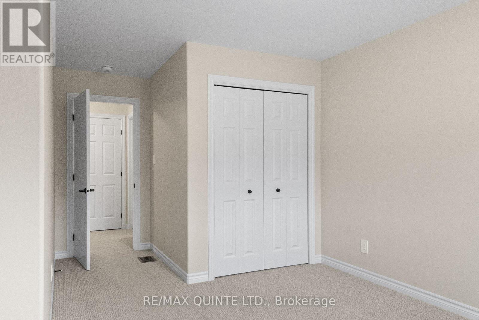 15 Miramichi Street, Belleville, Ontario K8N 0T3 - Photo 36 - X12551870