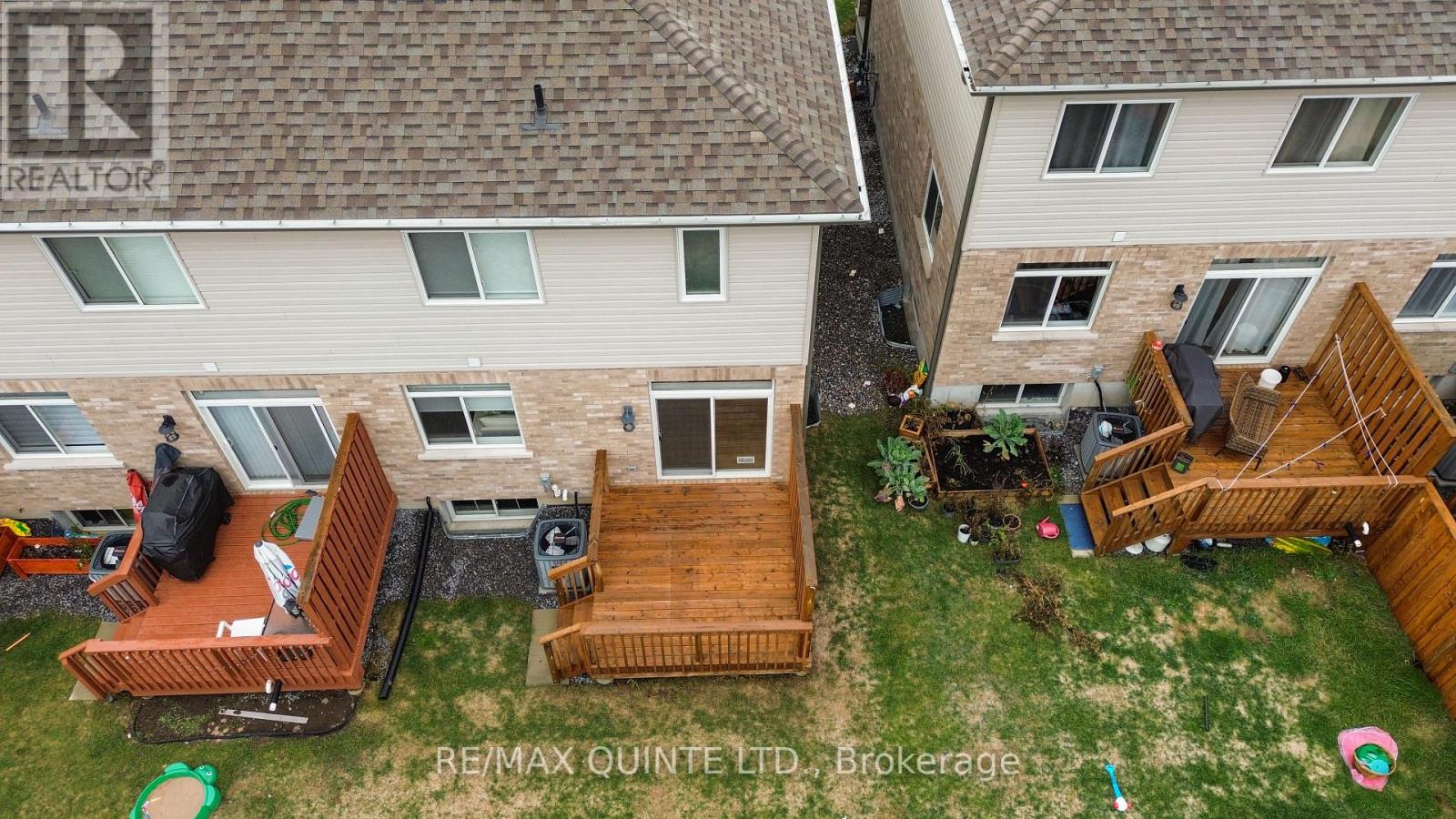 15 Miramichi Street, Belleville, Ontario K8N 0T3 - Photo 4 - X12551870