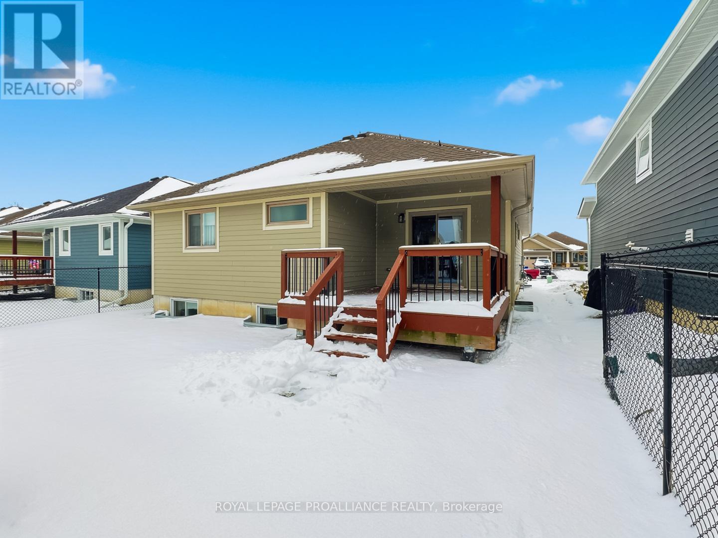 8 Tessa Boulevard, Belleville, Ontario  K8N 4Z5 - Photo 3 - X12551954