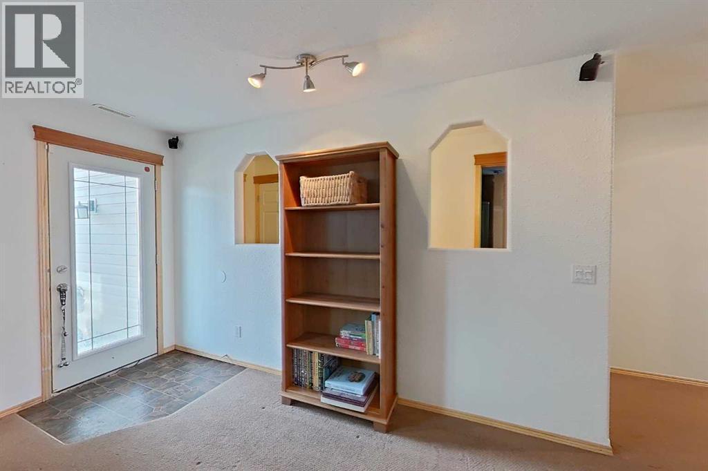 145 Blackfoot Circle W, Lethbridge, Alberta  T1K 7T4 - Photo 45 - A2269365