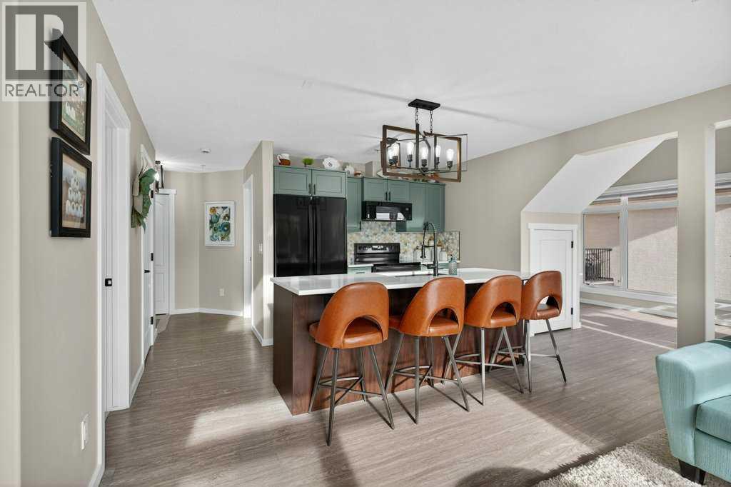 305, 141 Mountain Street, Cochrane, Alberta  T4C 1Z5 - Photo 6 - A2269892