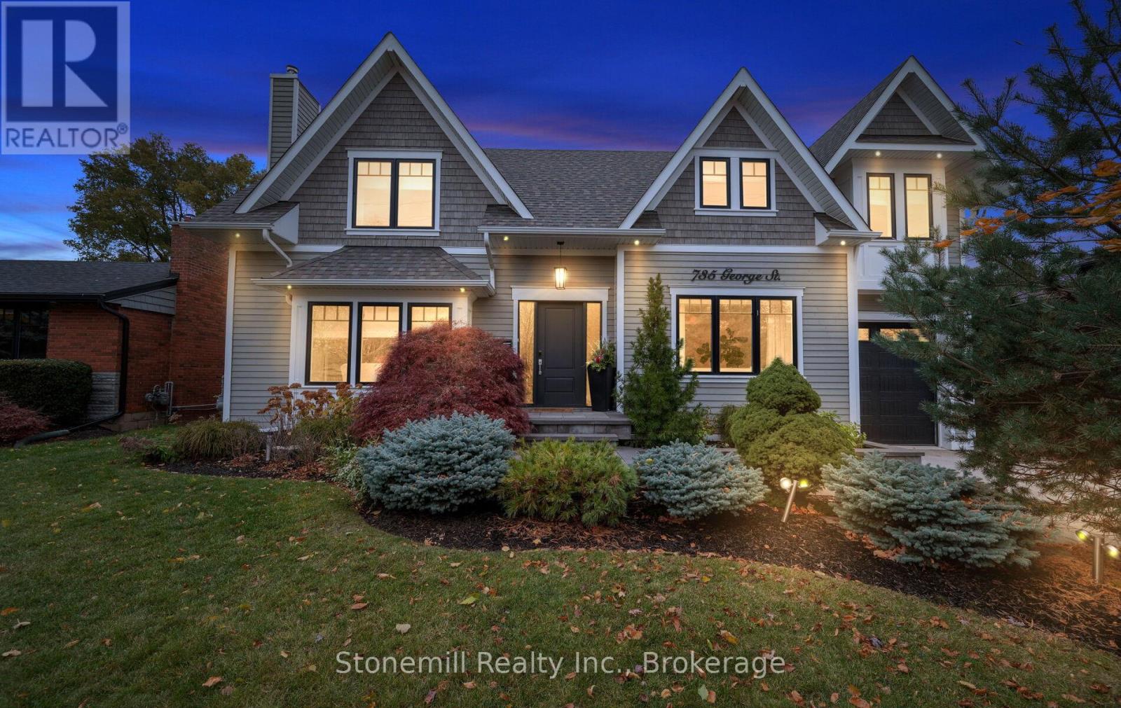 735 George Street, Burlington, Ontario L7R 2V8 - Photo 2 - W12546116