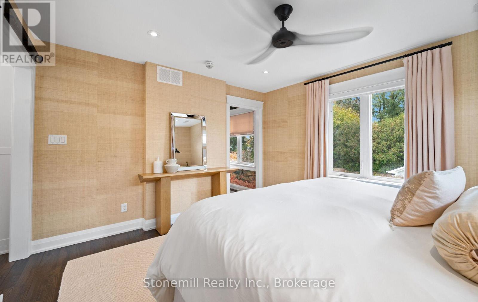 735 George Street, Burlington, Ontario L7R 2V8 - Photo 26 - W12546116