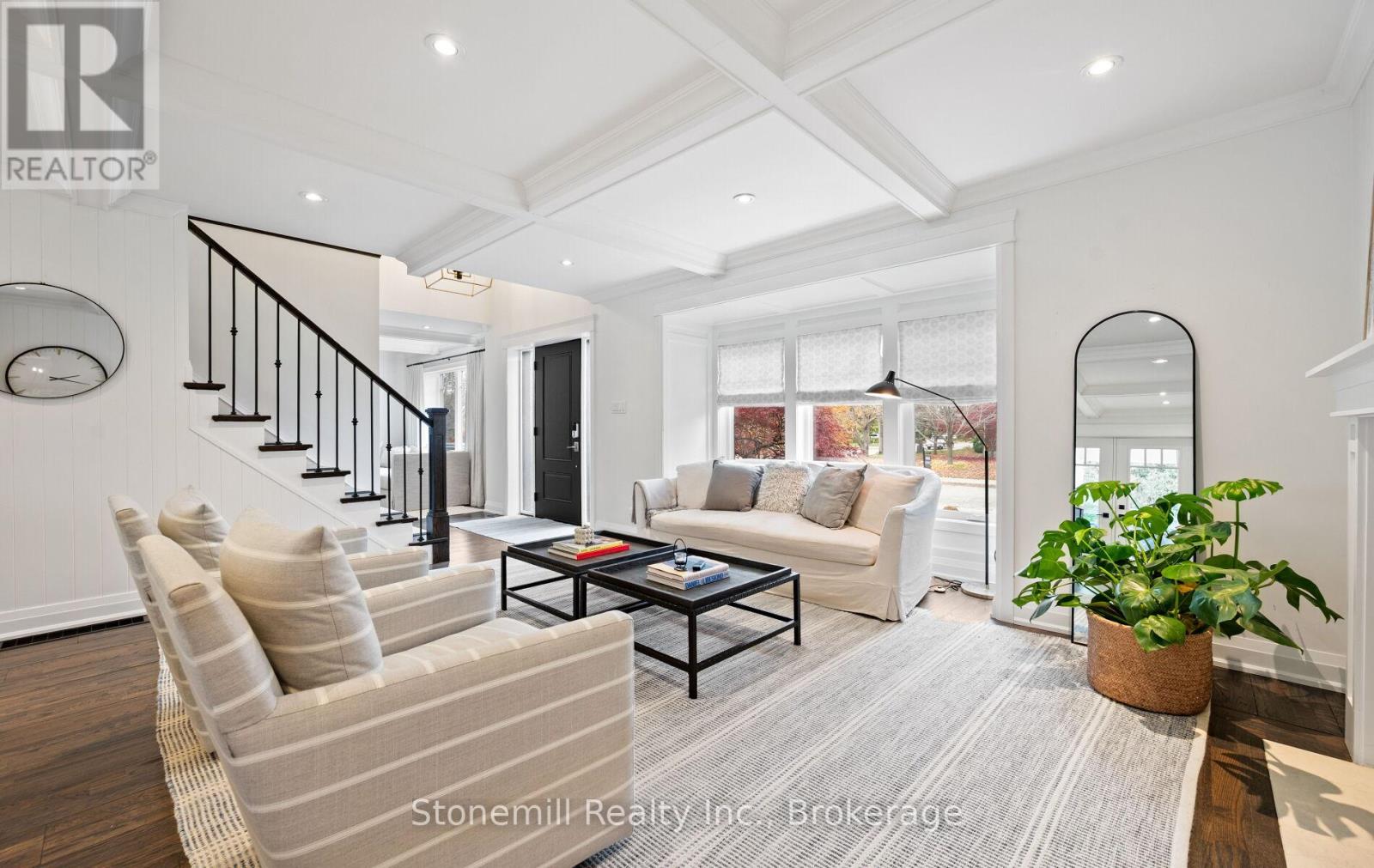 735 George Street, Burlington, Ontario L7R 2V8 - Photo 13 - W12546116