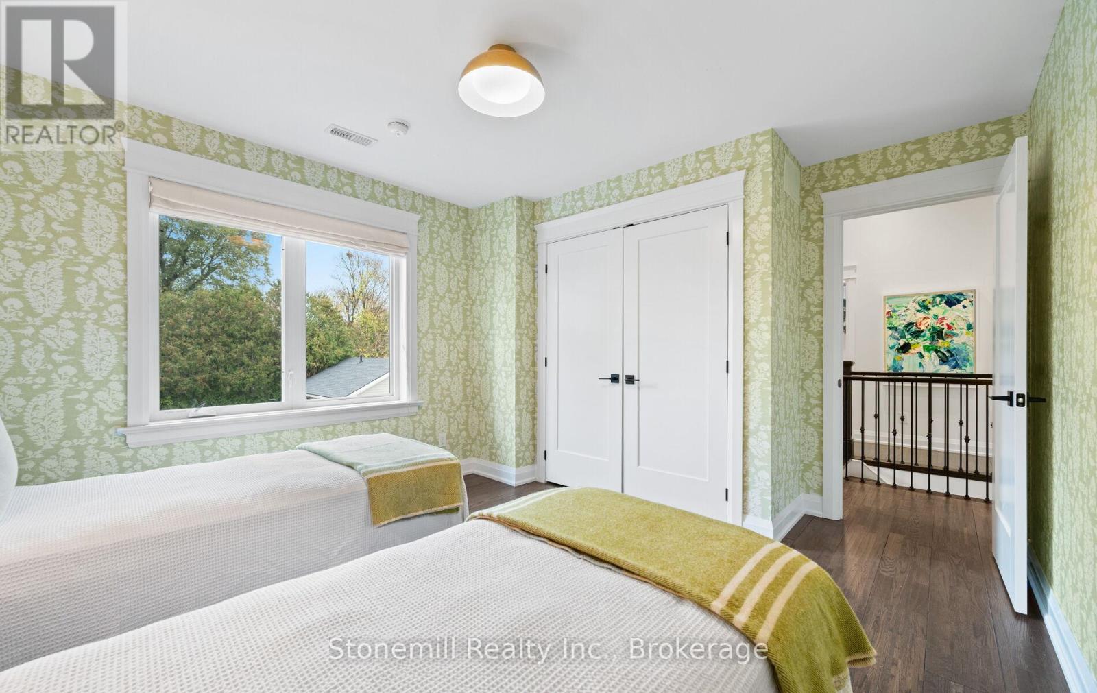 735 George Street, Burlington, Ontario L7R 2V8 - Photo 35 - W12546116