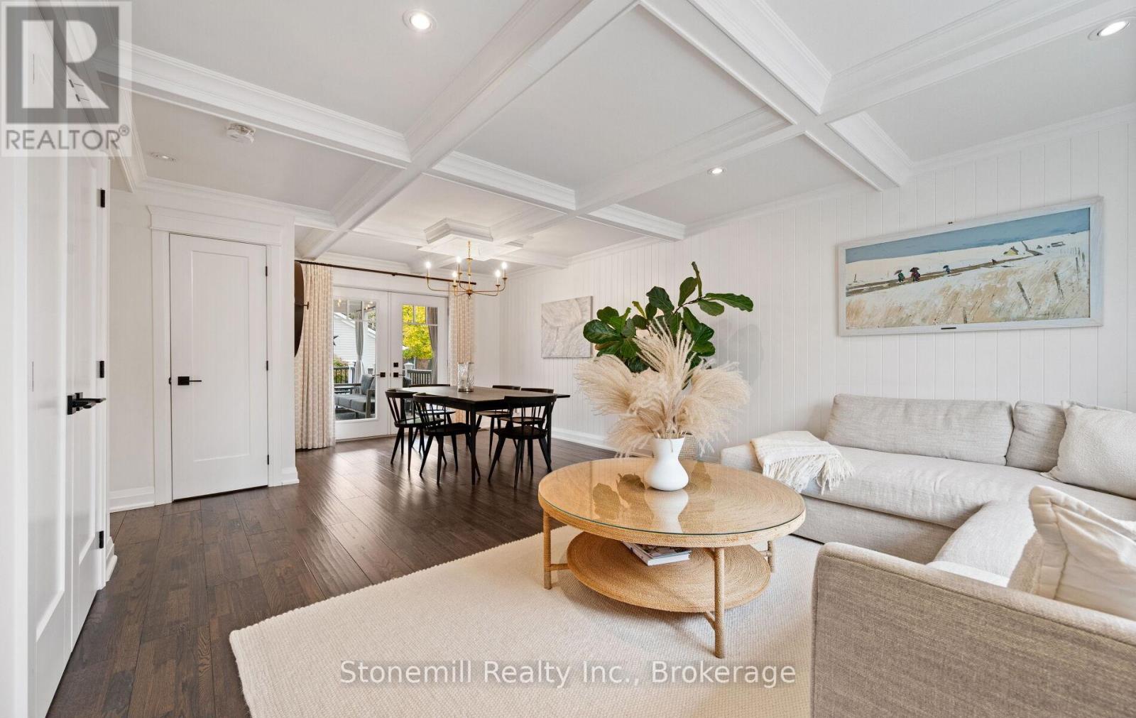 735 George Street, Burlington, Ontario L7R 2V8 - Photo 7 - W12546116