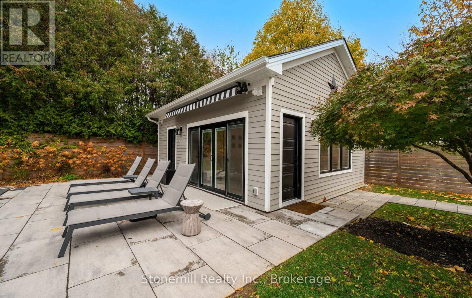 735 George Street, Burlington, Ontario L7R 2V8 - Photo 44 - W12546116