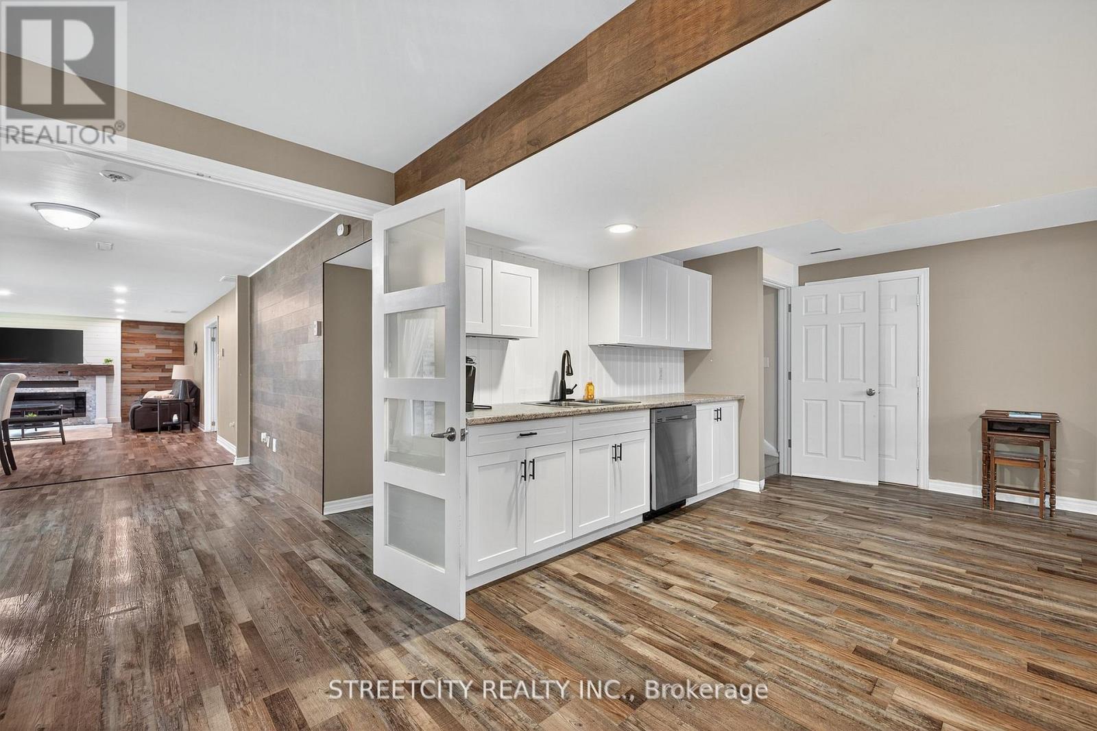 1163 Crumlin Side Road, London East, Ontario  N5V 1R6 - Photo 29 - X12551786