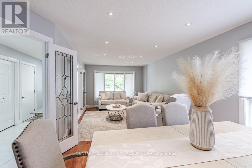 169 Ashley Crescent, London South, Ontario  N6E 3P9 - Photo 12 - X12551822